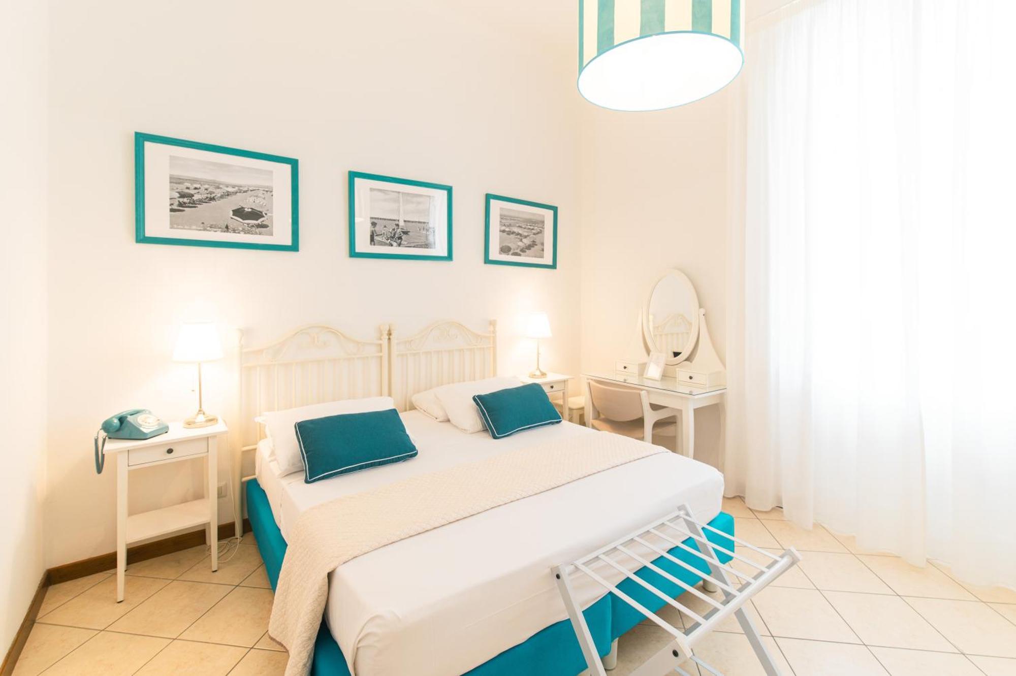 Hotel La Pineta Al Mare Форте дей Марми Екстериор снимка
