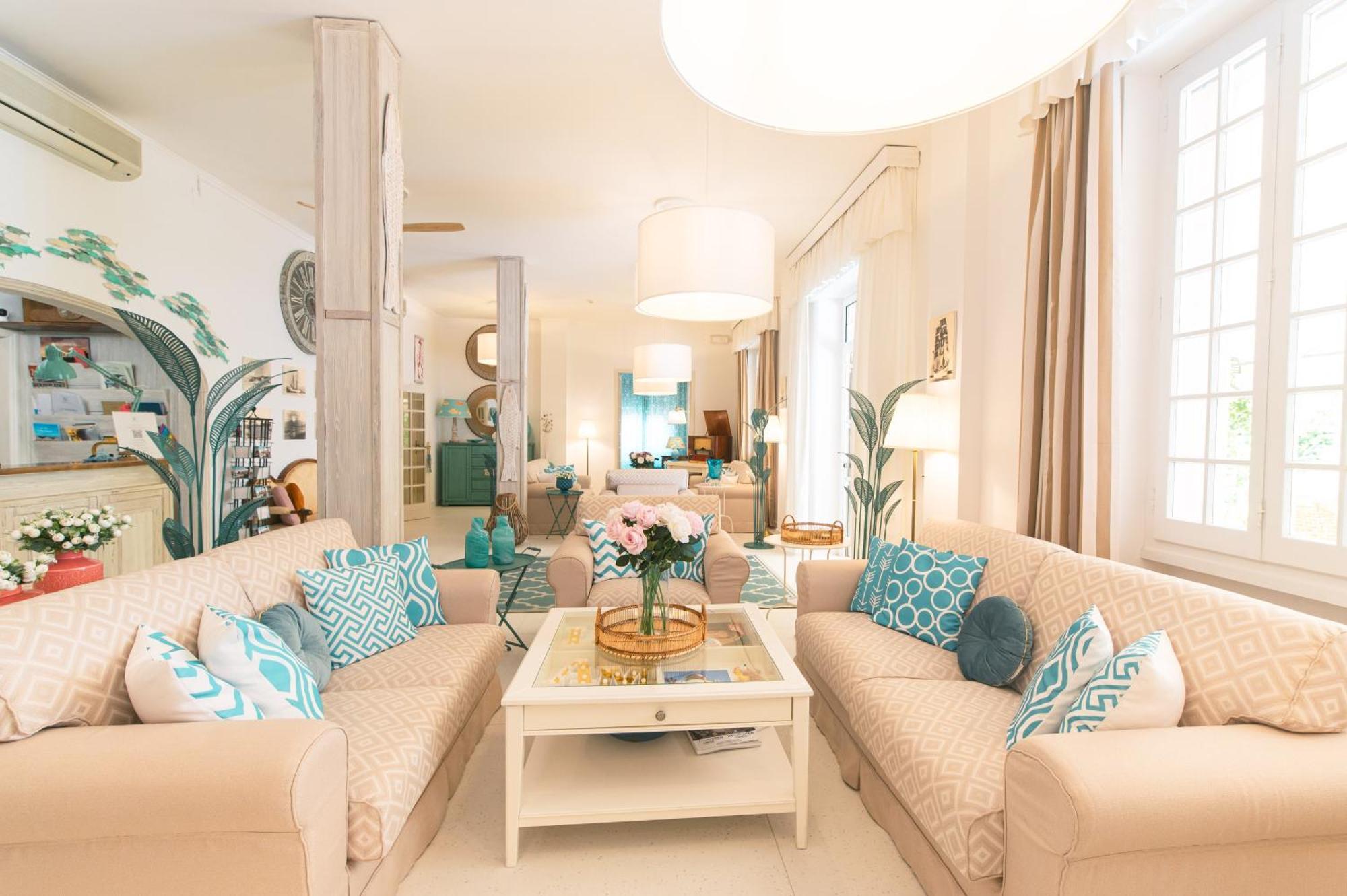 Hotel La Pineta Al Mare Форте дей Марми Екстериор снимка